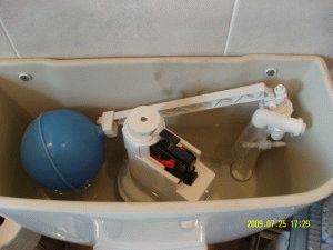 Механизм сливной в бачке унитаза