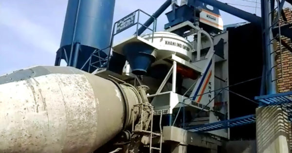 На производстве бетон изготавливают с точным соблюдением пропорций